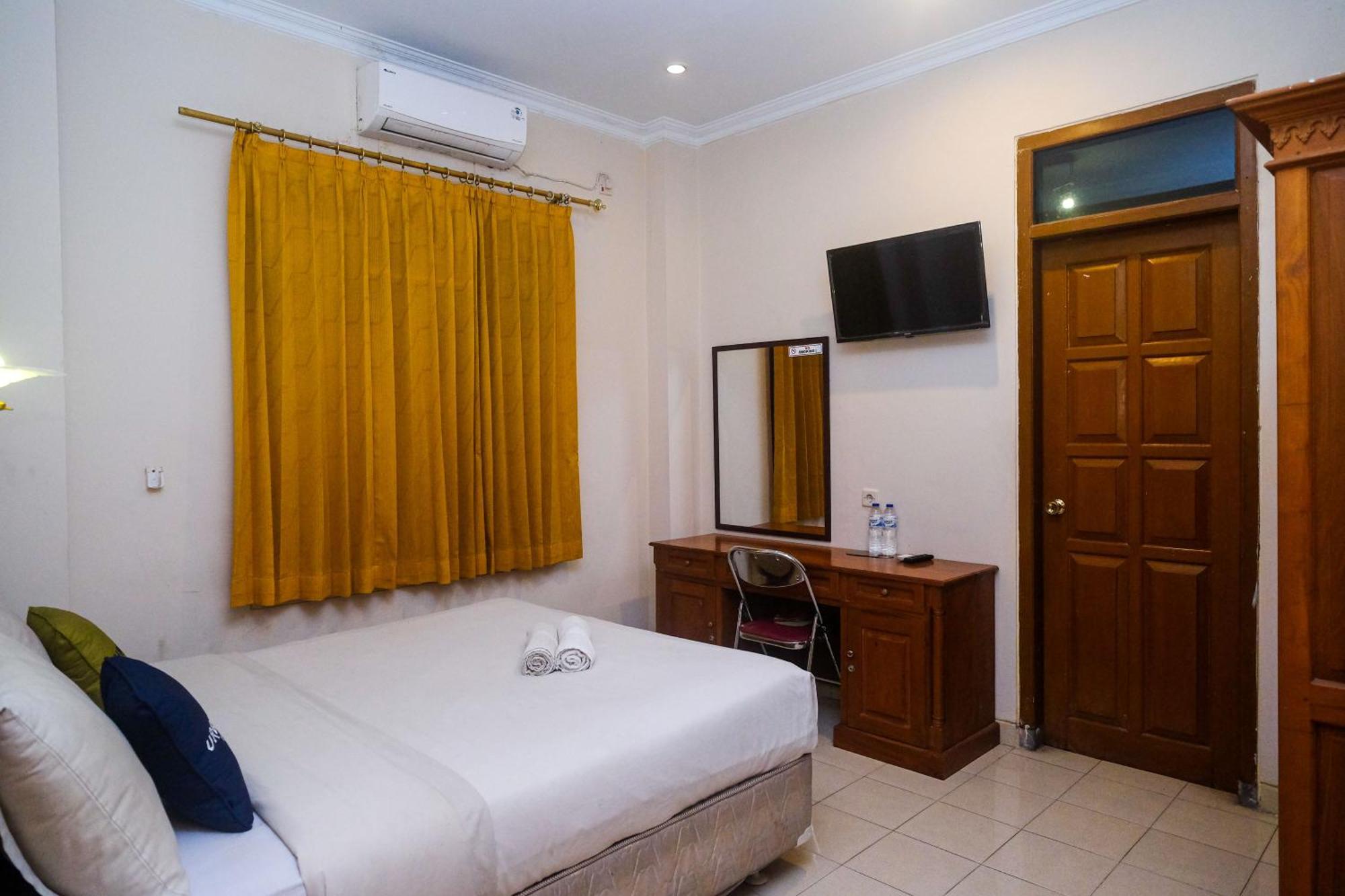 Urbanview Hotel Pondok Anggun Yogyakarta By Reddoorz Maguwo Exterior foto