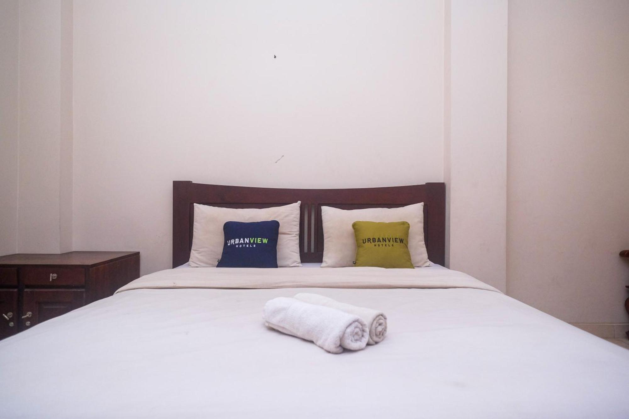 Urbanview Hotel Pondok Anggun Yogyakarta By Reddoorz Maguwo Exterior foto