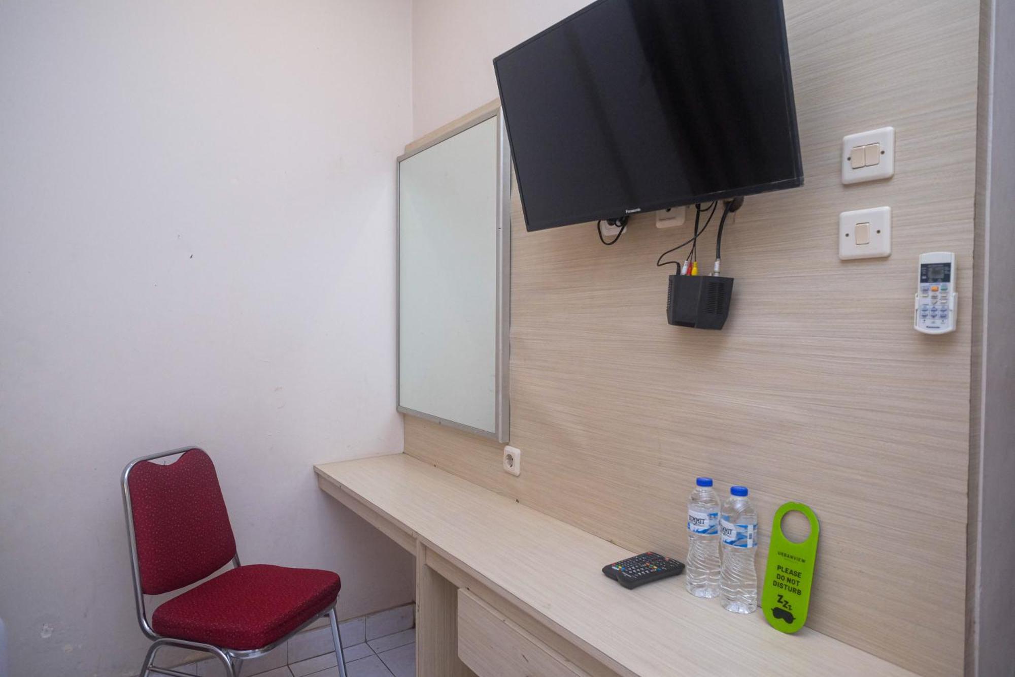 Urbanview Hotel Pondok Anggun Yogyakarta By Reddoorz Maguwo Exterior foto
